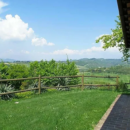 In With Pool Garden * Montone (Umbria)